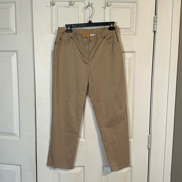 Ruby Rd. Khaki Pants size 6P - Picture 1 of 4